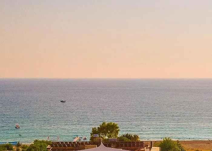 Elysium Elite & 4* Kızılot